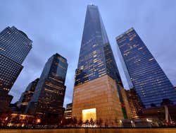 World Trade Center ao anoitecer